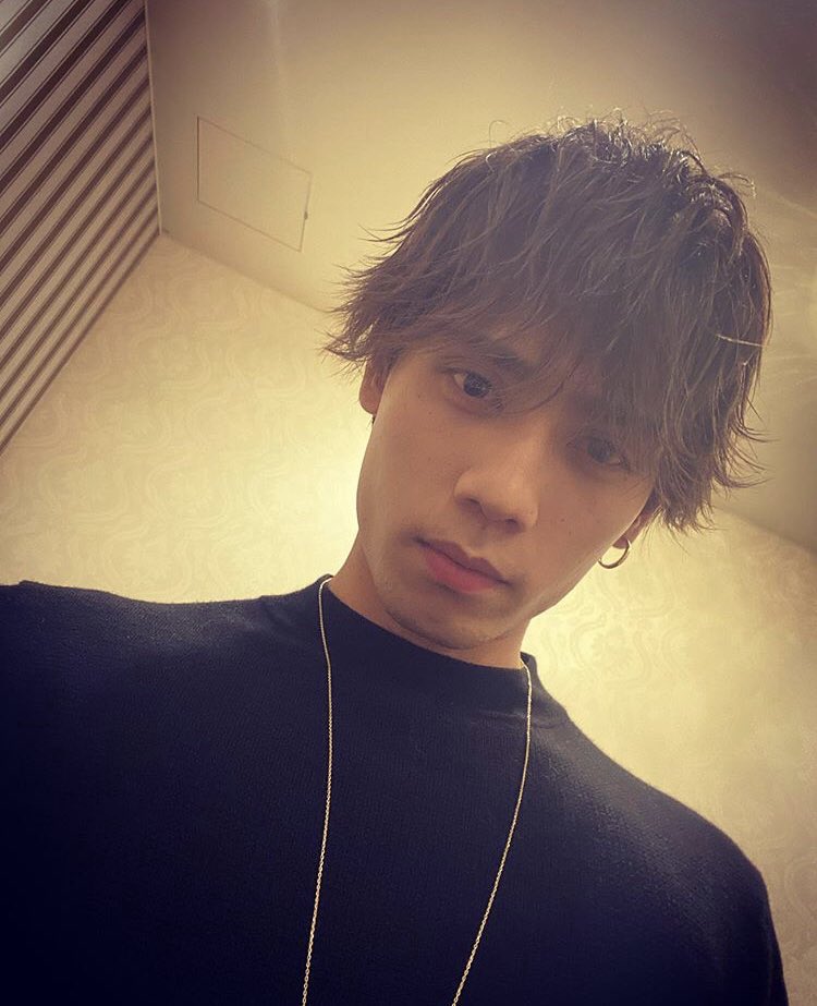 Kamiya__Vo's tweet photo. おはようございます☀️

今日は神谷健太くんの誕生日です👏🏻
最近バタバタしてて枠出来てないですが、今日は少し枠したいと思います！

良かったら僕とお話しに来てください🍥
お待ちしてますう。       

健 https://t.co/nP2MYl2msM