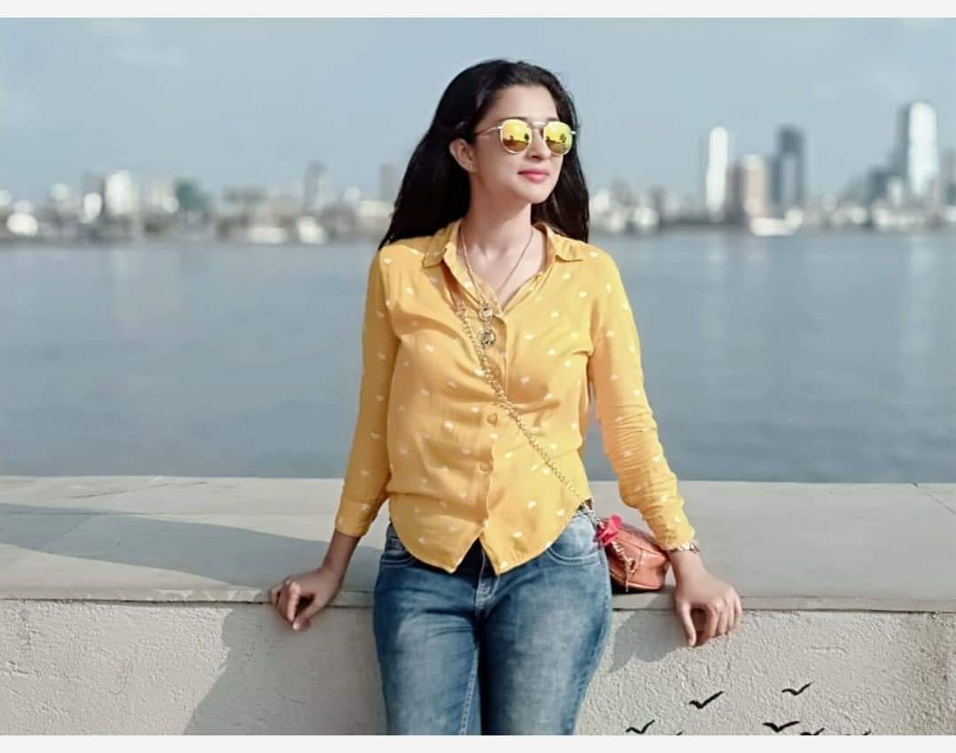 IMinakshiJoshi's tweet photo. Did someone say #YellowTwitter 
I 💓 yellow https://t.co/Oel6bm12dD