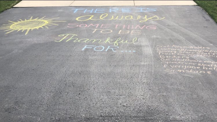 AlysonBruner's tweet photo. #sidewalkart #OneWisconsin @SpectrumNews1WI https://t.co/rGcUNMQ8mN