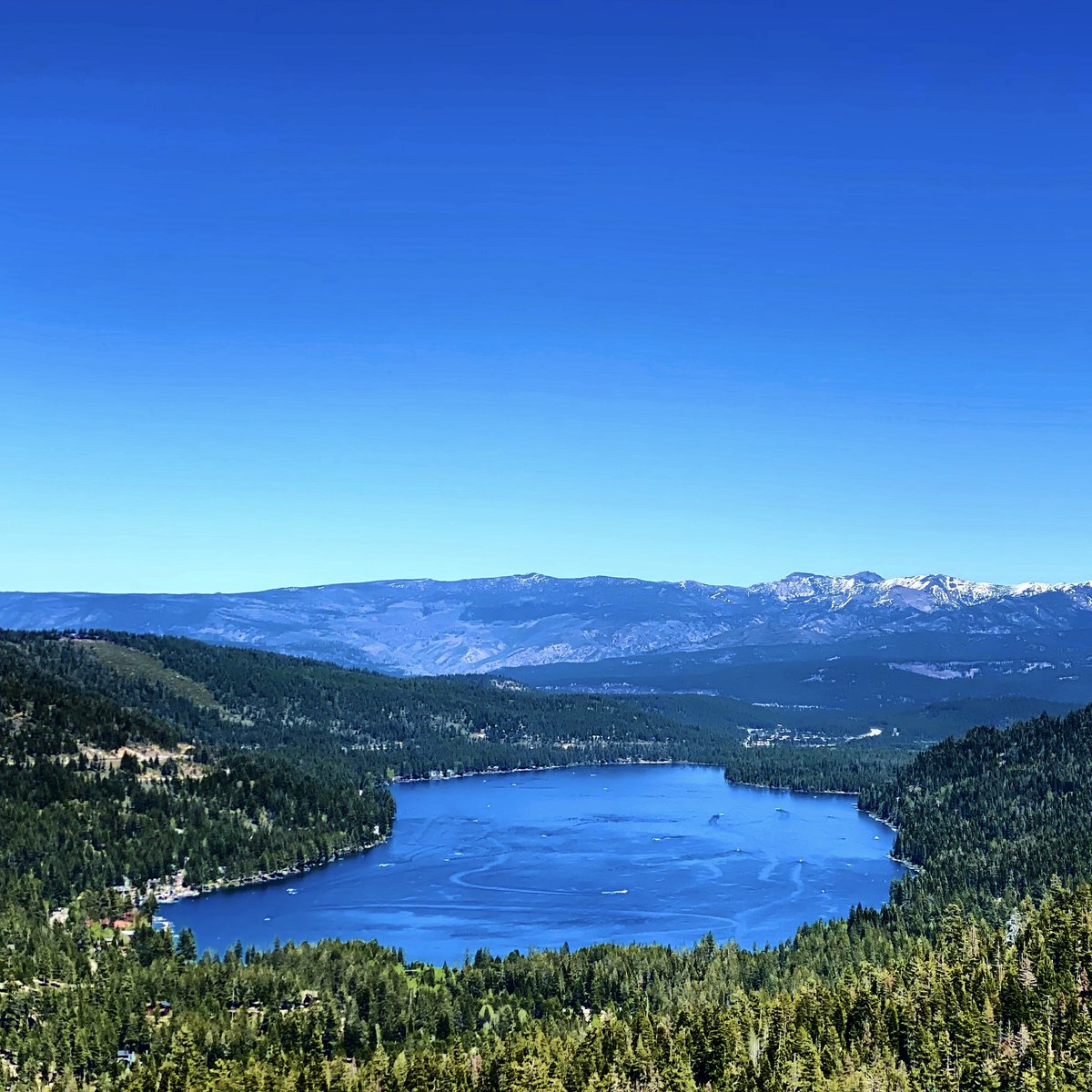 Somewhere on your journey, stop and enjoy the view 💙 

📷 and quote by me 

#mindfulness #familyhiking 
#naturephotography #naturelovers #mindfulliving #hikingadventures #hiking #donnerlake