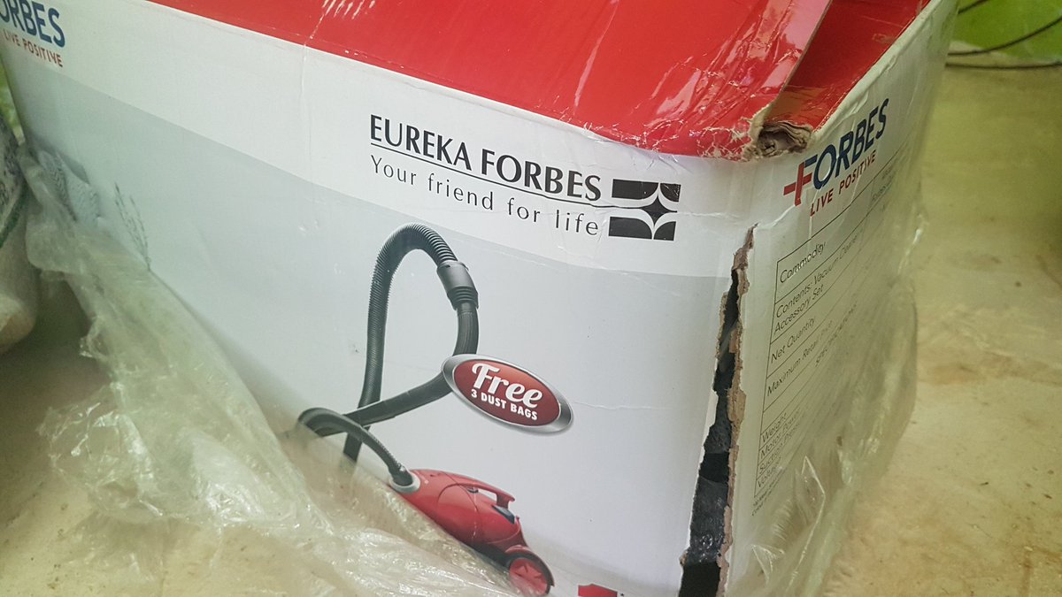 raki020's tweet photo. @AmazonHelp I was ordered Eureca Fobes Vacuum cleaner and it was delivered to me on May-18-2020 but power button not working on the day they delivered and I'm unable to reach customer care also. As per my page they have even close the 10 days replacement policy option. Pls help https://t.co/NXH9kgUPuy