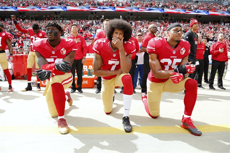 troy_abele's tweet photo. Apparently kneeling is only acceptable when its done on the throat of a black man #BlackLivesMatter #GeorgeFloyd https://t.co/5Fz4zo43hM