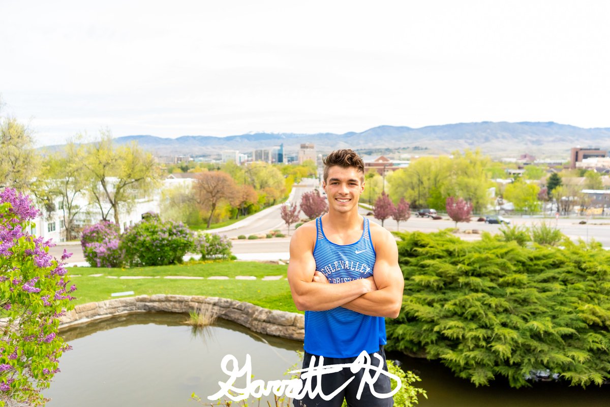 GoCVCS's tweet image. Track and Field Class of 2020

Garrett Kranz #SeniorNight

#GoCVCS #CHARGERPOWER