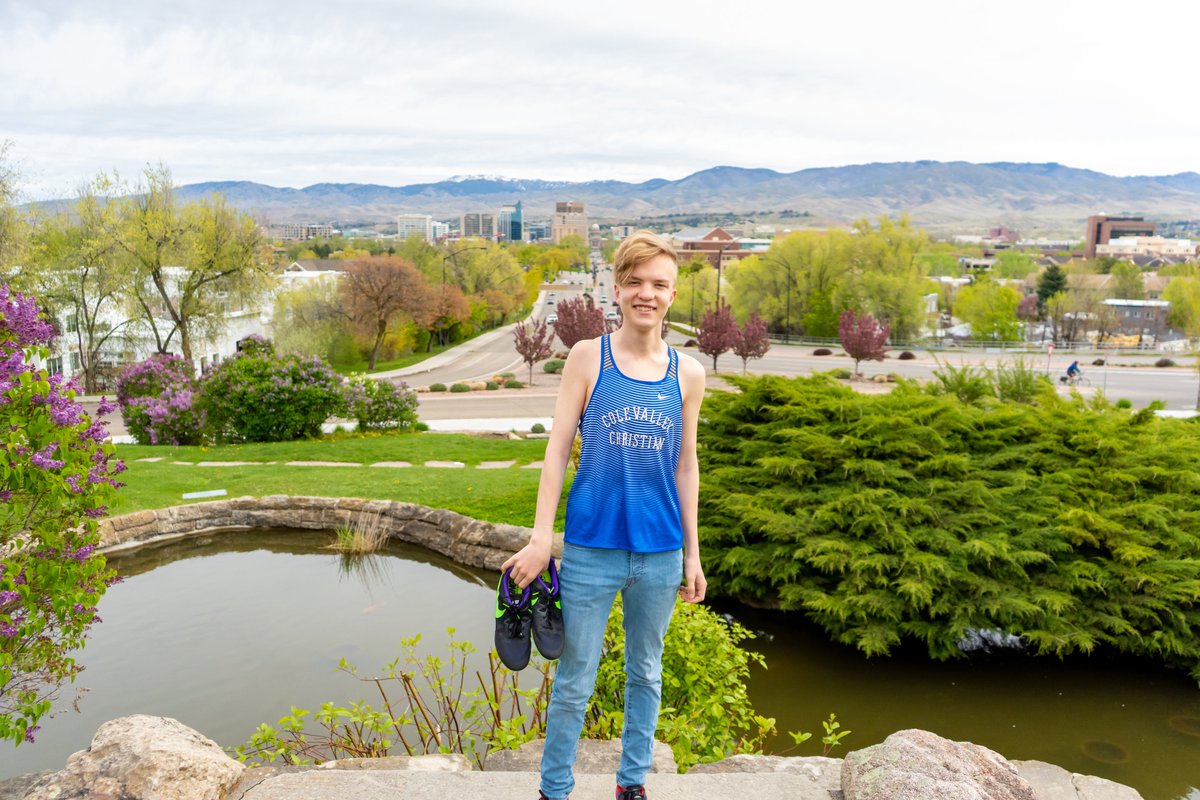 GoCVCS's tweet image. Track and Field Class of 2020

Ryan Netten #SeniorNight

#GoCVCS #CHARGERPOWER