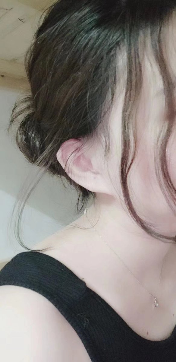 MM86883's tweet photo. 自拍照，
＃做爱 ＃国产 #女友 #自拍 ＃极品 ＃骚货  ＃性爱 ＃美女 ＃少妇 ＃美女 ＃口交 ＃国产 ＃自拍 ＃制服 ＃护士 ＃老师 ＃援交 ＃外围女 ＃打炮 ＃约炮 ＃御姐 ＃明星 https://t.co/dRDSLdZVVm
