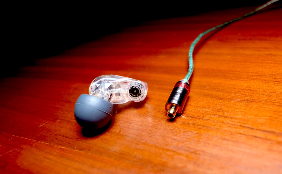 ShureのSE215を”Pentaconn Ear（ペンタコンイヤー）”コネクターに改造