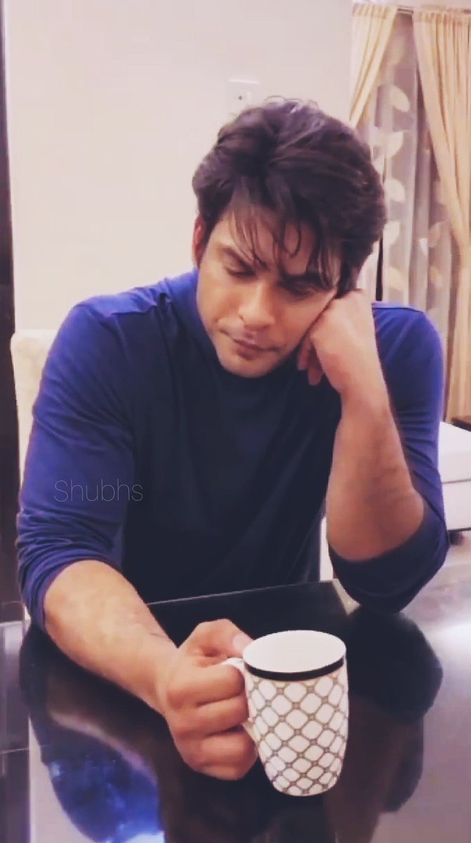  #SidharthShukla x Glitter : A ThreadHave a Look Plz  @sidharth_shukla