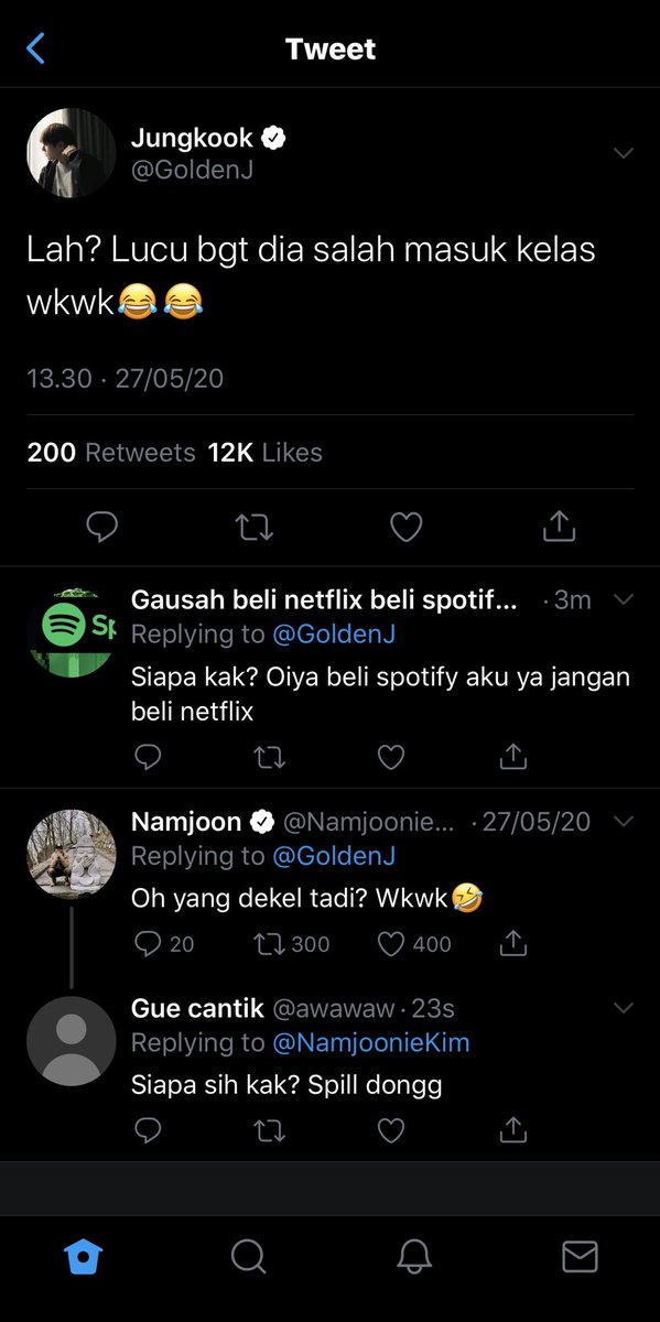 innersaw's tweet photo. BTS AU!

[Jeon jungkook X OC]

Berawal dari keira yang salah masukin kode kelas zoomnya, dan malah masuk kelas kakak kelas nya https://t.co/ASXcEZXmA2