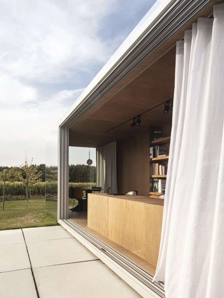 Sjcontainerbui1's tweet photo. Fabulous minimalist home: 40ft container + window wall. ✅Perfect way to live close to the nature!
#minimalism #minimalstyle #minimalist #minimalisthome #curtainwall #windowwall #floortoceilingwindow #naturelover #peacefulplace #peacefullife #containerhouse #containerhome #prefab https://t.co/mtkqc7KXSJ