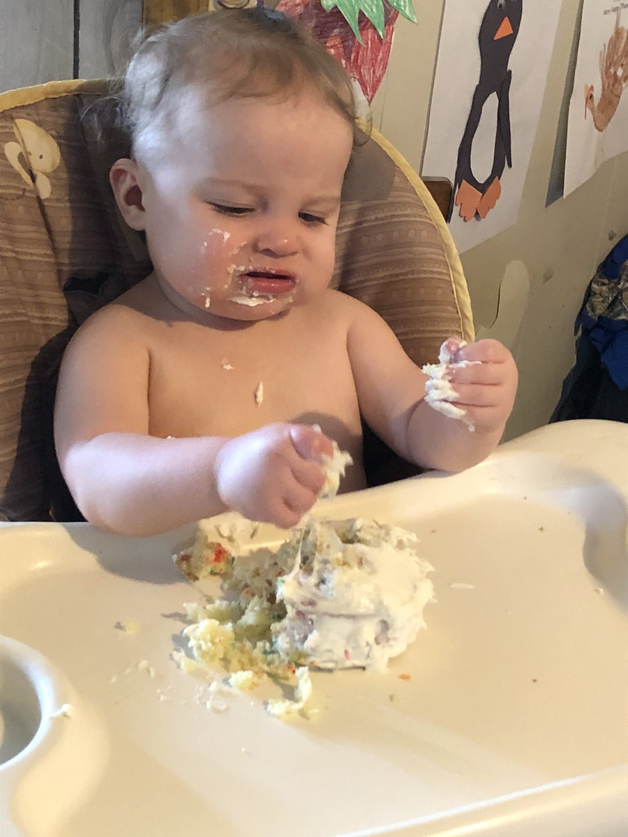MissAlexisBrink's tweet photo. Celebrating her 1st birthday during these crazy times, she always brings the sunshine! Here’s to one full year of love and laughter and so many more to come 💕💕 https://t.co/mTG6YYQkHr