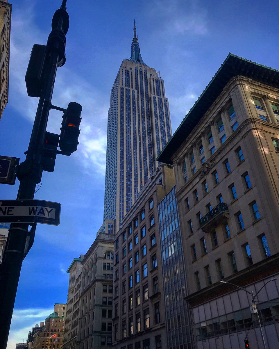 Took this during my last stroll through midtown a day before the shutdown. 
Seems like such a long time ago.
@EmpireStateBldg @nycfeelings #NY1Pic #beforequarantine #NewYorkTough #coronavirusnyc #WednesdayThoughts
