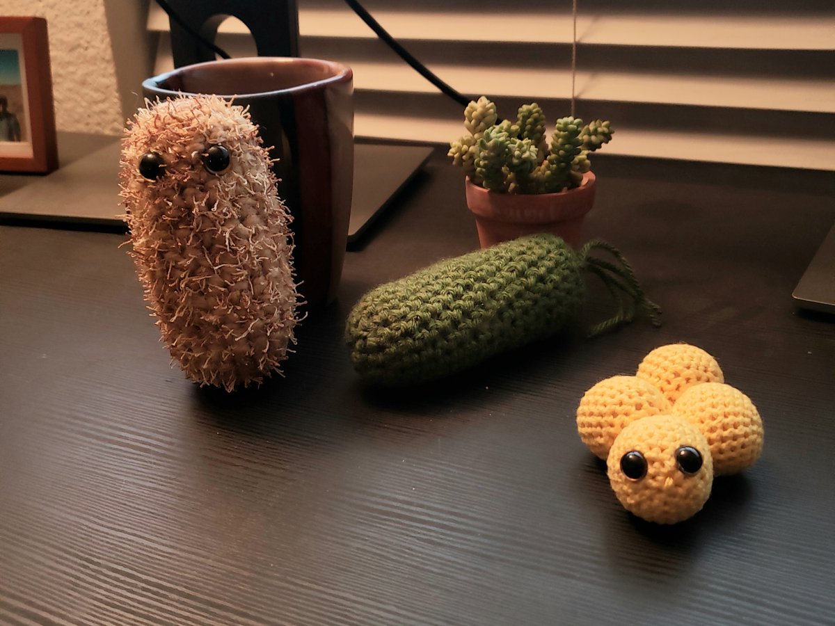 asastry1's tweet photo. Meet my quarantine project! From left to right: Lydia the Clostridia, Colin the E. coli, and Steph aureus (aka Mrs.A). I forgot to put eyes when making the E. coli, so I guess he's technically Coln https://t.co/VrzIY2RDSn