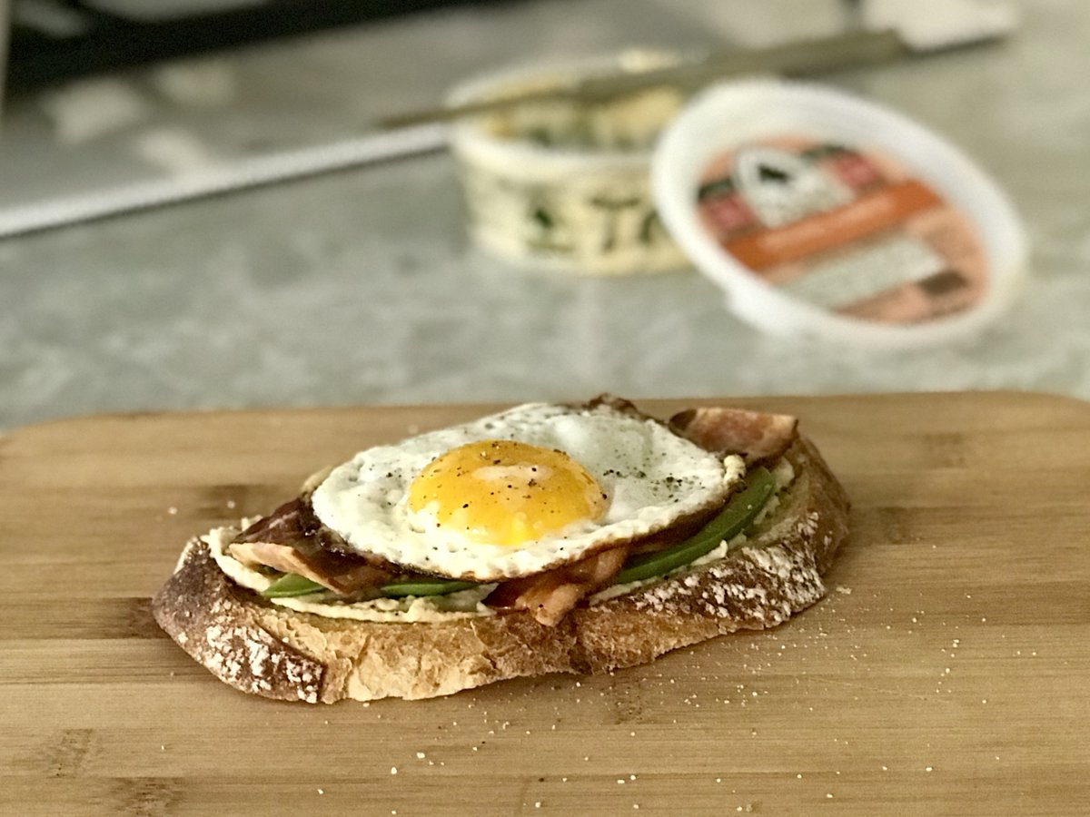 Start your morning off right with hummus, egg on toast!
Check out our recipes. #healthyathome #healthybreakfastideas #shoplocalpdx