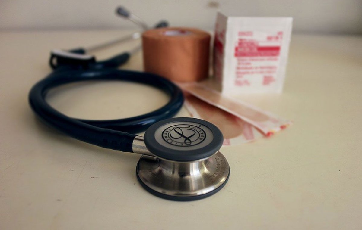 twnonline's tweet photo. Anxious nursing students not sure when they will get jobs are clinical placements postponed. AUT journalism student Nadia Amaral's story @twnonline
 #Nursing #Nurse #nursingschools
https://t.co/Js7BPtnMis https://t.co/ZNi1LefsJH