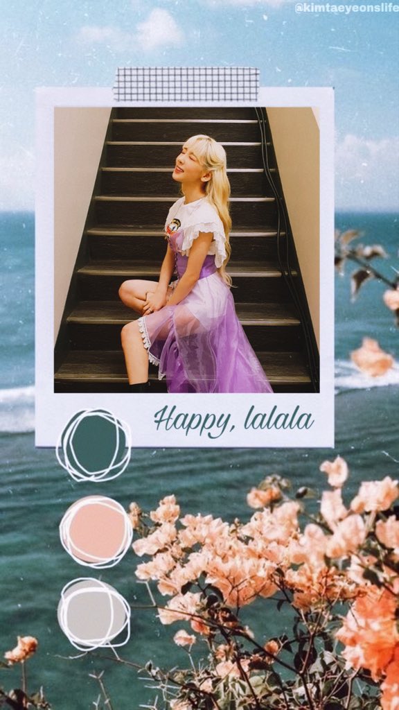 kimtaeyeonslife's tweet photo. here is an other happy taengoo background 💫❤️ 

she makes me happy every day 🥰
-

- - - -

#TAEYEON #태연 #Happy @girlsgeneration #내가바로금손소원  #해피한태연이내폰안에쏙 #Happy_TAEYEON_in_my_Phone https://t.co/y5lXUq1v24