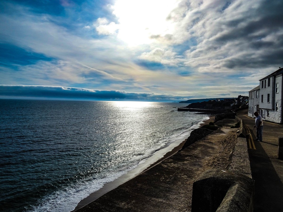 Tonight's Jaunt was Porthleven into Loe Bar @PorthlevenFish @Cornish_Weather @Cornwall_Coast @Intocornwall @beauty_cornwall @Cornwall_Today #portheven #loebar #cornwall #coastal #village #cosmicxposure