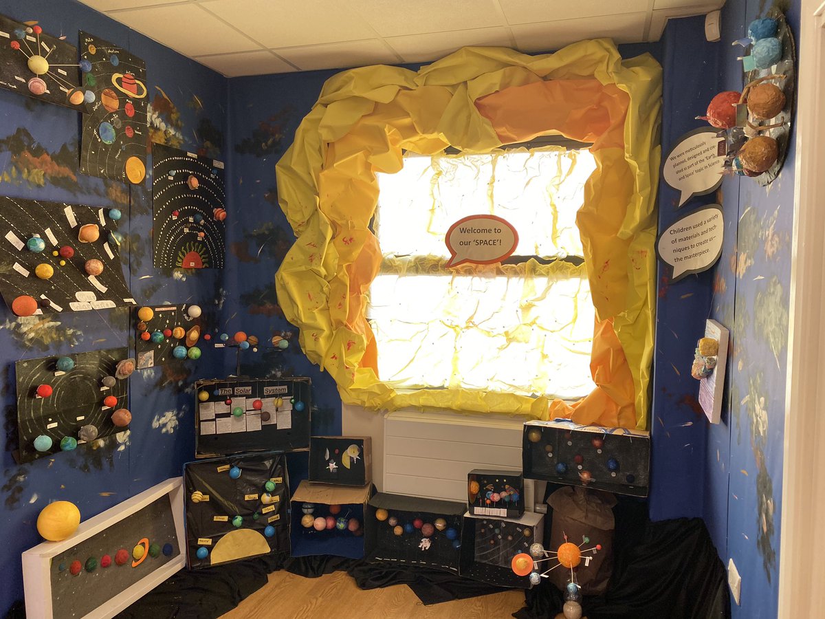 schooldisplays1's tweet photo. Kids work is going up next :) https://t.co/WRlLDdj2lt