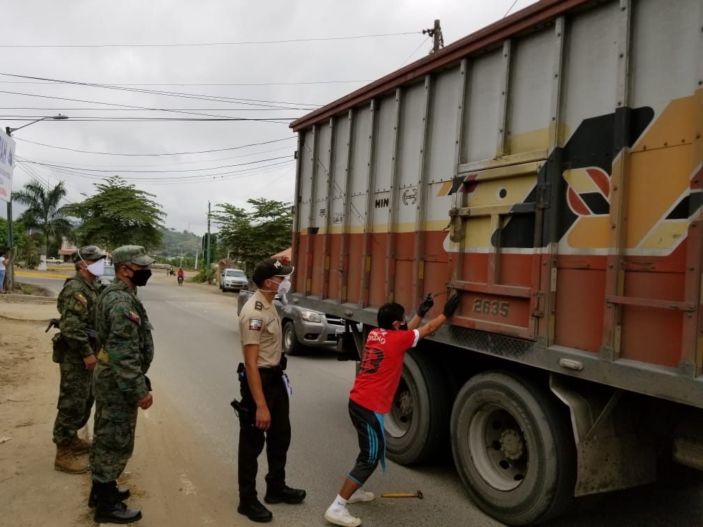 Fuerzas Armadas del Ecuador tweet media