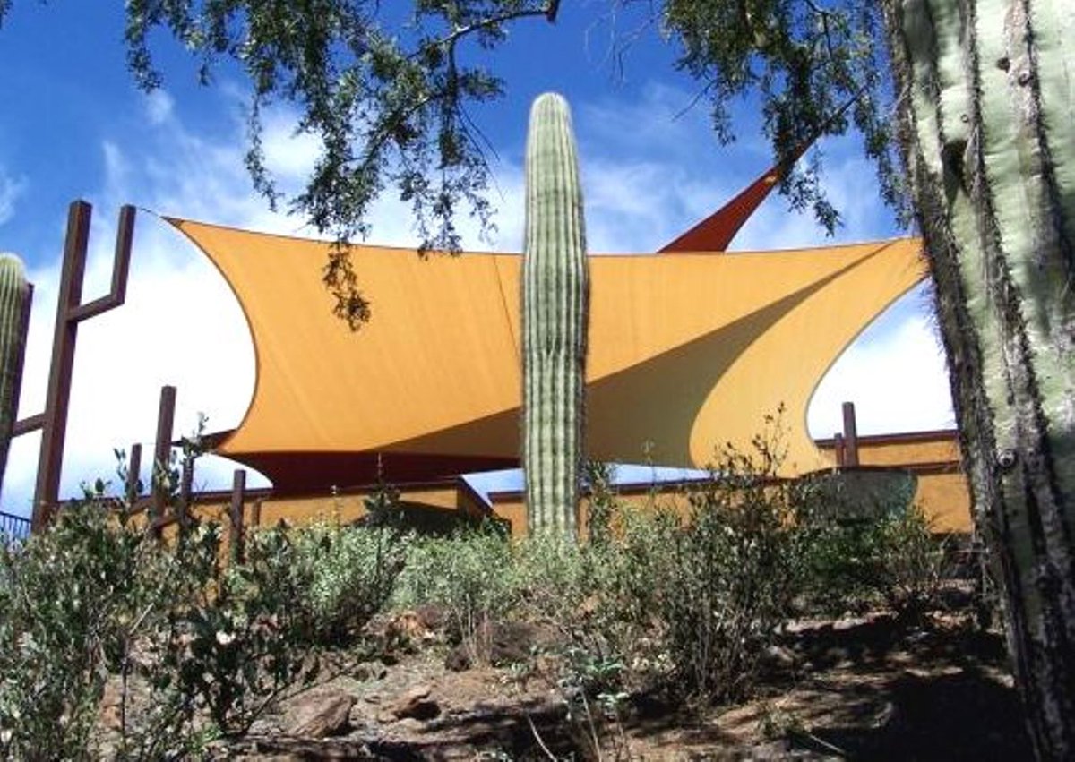 WholesaleShade's tweet photo. Shade Sail Design Ideas: Overlapping Sails - Get creative and try overlapping your sails. Just make sure they don't rub against each other, that'll ruin the fabric!
#ShadeSails #ShadeSailDesign #Design #OverlappingSails #SSU https://t.co/225CGoY3oc