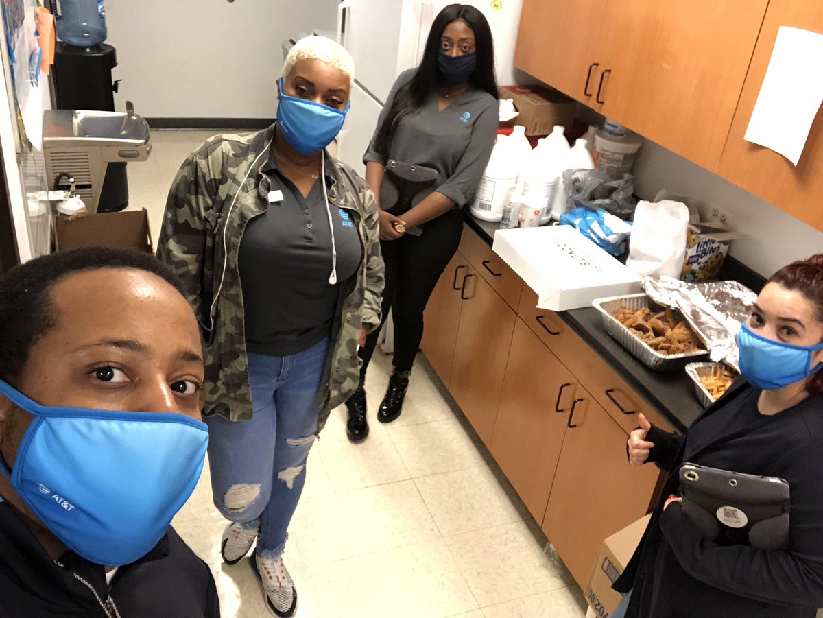 Upper Leadership brought us food today for MTD number 2 in our SubMarket. Thank You @joe_boxer44 and @Summitin2020 for appreciating our work and we will continue to work hard <a href="/AlcarazJeysin/">Jeysin Alcaraz</a> @tbh_bernie <a href="/Lizzy_1627/">Liz</a> !