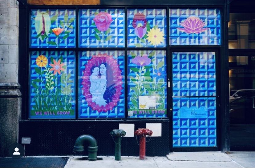 HeartsofGoldNYC's tweet photo. BEAUTIFUL murals displayed at Noir et Blanc and Thifty Hog, sponsored by @northwellhealth, pay tribute to frontline workers. Murals done by @geraluzlove
 and Jari @WercWorldWide Alvarez. #FrontLineHeroes https://t.co/8uNn2CN5bR