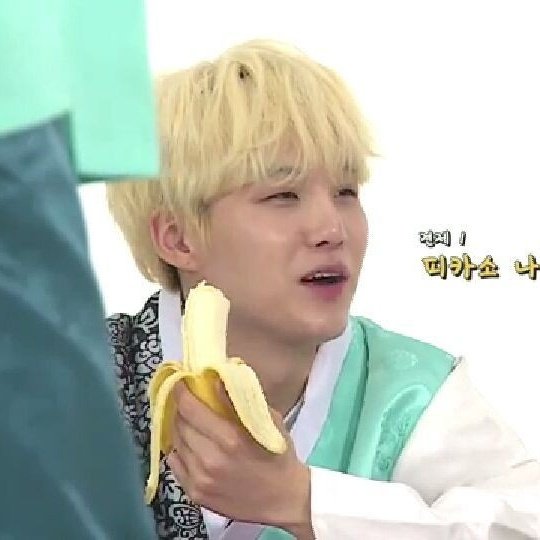 yoongi and his love for bananas - a wholesome thread