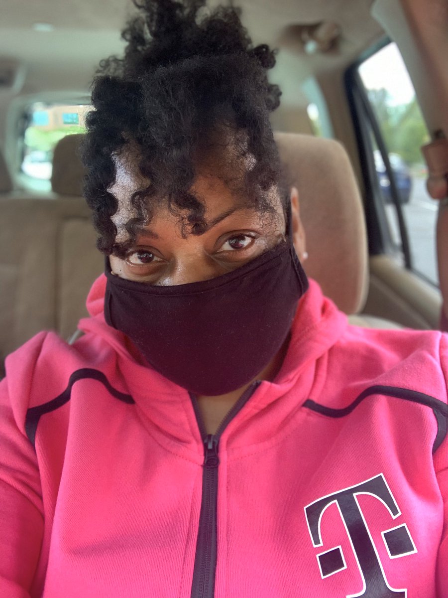 SherreylD's tweet photo. When your Magenta Friend blesses you with a magenta hoodie...a selfie is needed. #purpleislife #butmagentaiscute #itsstillcold #maskon https://t.co/3duOxNglgZ