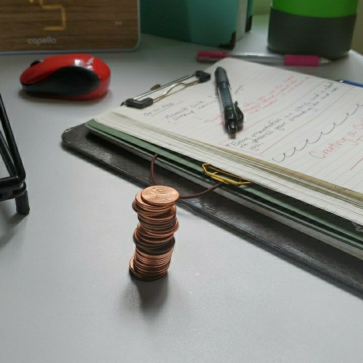 BrandeeNHarris's tweet photo. Found a moment to complete the copper column challenge! Didn't realize all my pennies had gone into hiding. #FunANDstilllearning #VerizonInnovativeLearning #C7LeaderSummit @dpvils https://t.co/K9ZSc4M547