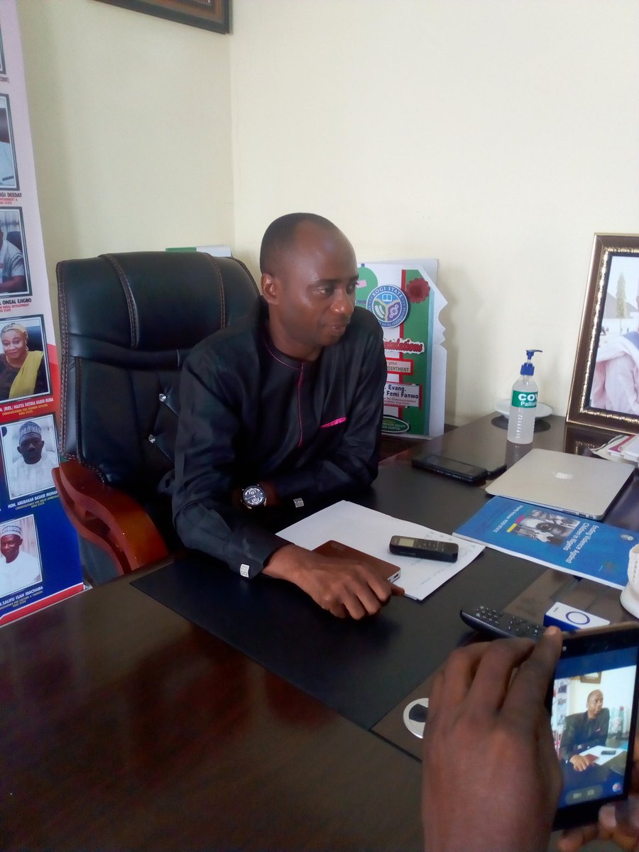 RECAN45308847's tweet photo. I am very hopeful of the approval of His Excellency Alhaji Yahaha Bello of the free education policy for the vulnerable children in Kogi State @FanwoKings EndVACNow @wemijones2019 @acewaju @ed_onoja @pibcidng @ActionAidNG @IdrisOzovehe @KogiAonn @LugardHouse https://t.co/RtNwMFWyoL