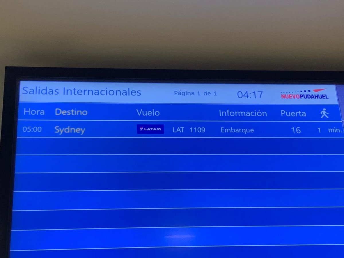 AusEmbCL's tweet photo. Early this morning we farewelled more than 70 Aussies and permanent residents on a @LATAM_CHI Argentinian 🇦🇷 repatriation flight back home to 🇦🇺 . I was glad to be able to offer some support along with other Embassy staff (see photos 👇). @EmbAustraliaBA https://t.co/v18oyr1li2