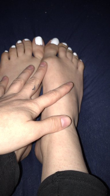 I really should finish my painting my nails but I also want a #nap #FirstWorldProblems #pedicure #manicure<a href="/tag/momlife"class="tags"><span>#momlife</span></a><a href="/tag/manicure"class="tags"><span>#manicure</span></a><a href="/tag/pedicure"class="tags"><span>#pedicure</span></a><a href="/tag/nap"class="tags"><span>#nap</span></a><a href="/tag/firstworldproblems"class="tags"><span>#firstworldproblems</span></a>