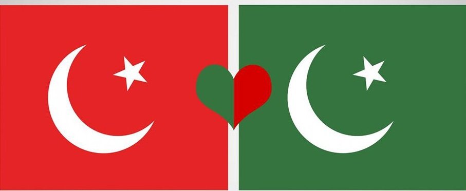 Mohamma88383520's tweet photo. Pakistan ve Türkiye kardeştir, eğer bir erkek kardeş incinirse, diğeri de incinir #boycottuae #saat1919 #ATATURK https://t.co/9KhwmQaxlJ