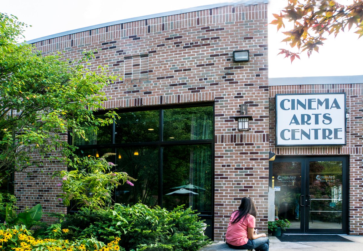 Cinema Arts Centre – Huntington, NYNow a state-of-art film center, in its early days  @CinemaArts used a borrowed projector to show films on a sheet on the wall of a dance studio. Attendees brought their own chairs, naturally.Support:  https://cinemaartscentre.org/get-involved/donate/ Sheldon Pollack