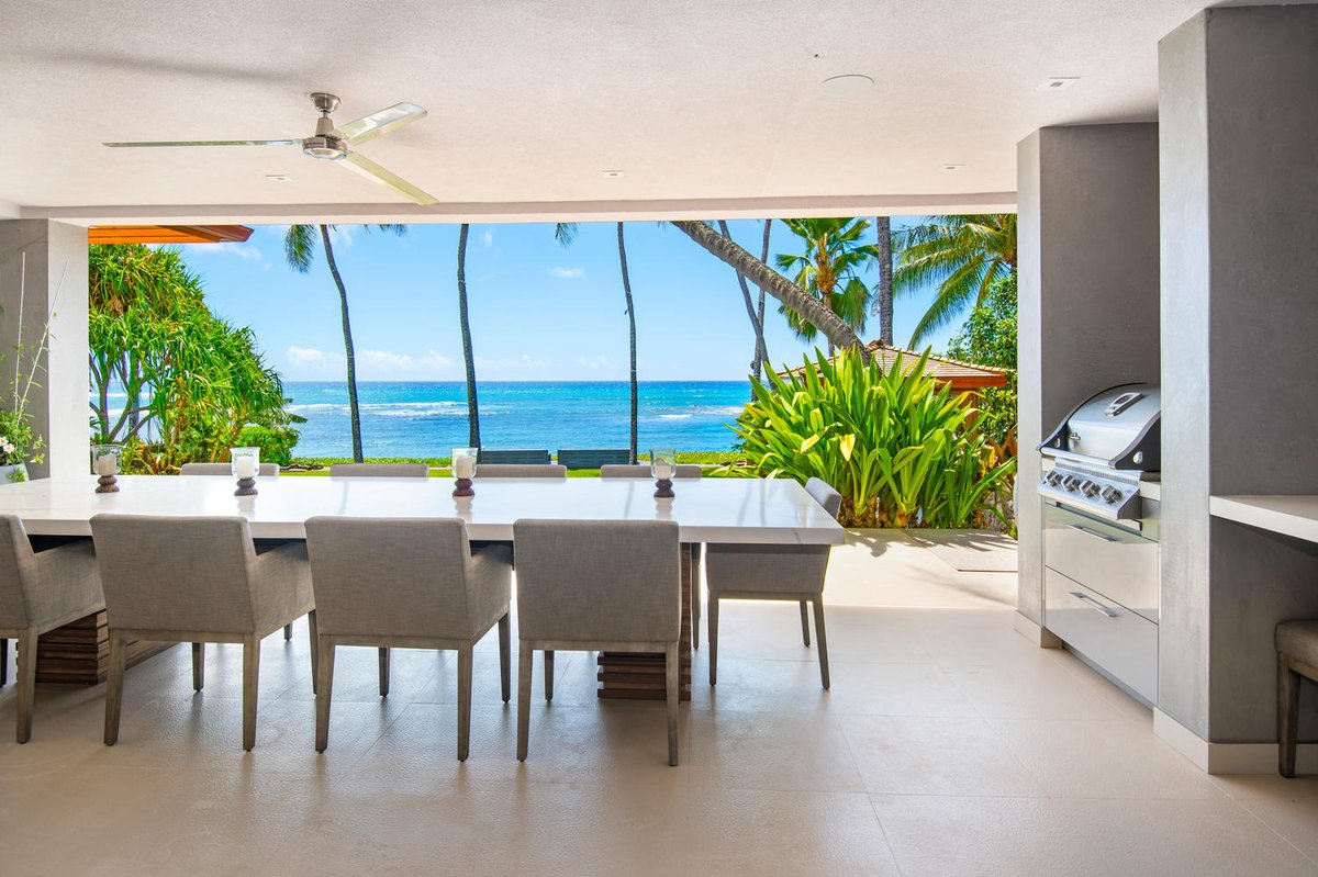 TrinityHawaii's tweet photo. Hawai’i is our Travel Tuesday dream destination 

Visit our website for more Property details and photos 👉
Empress At Diamond Head
https://t.co/UI5QETdbva https://t.co/t0k2ZK3S7G