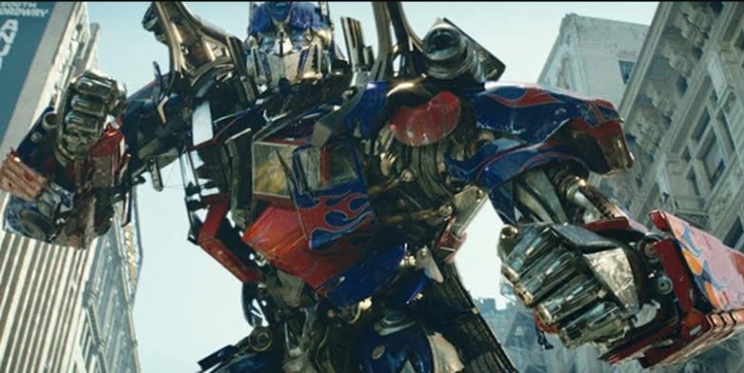 Last Knight Optimus Prime has gone rogue and the 4 Pacific Rim jaegers were sent to stop him.Rogue Optimus Prime or the Jaegers, who wins?