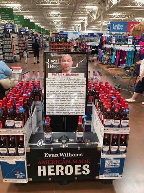 HHFF_08's tweet image. Did you know our co-founder Patrick Shannon, a two time Purple Heart recipient and a Bronze Star recipient, was once chosen as an American Made Hero by Evan Williams Bourbon?