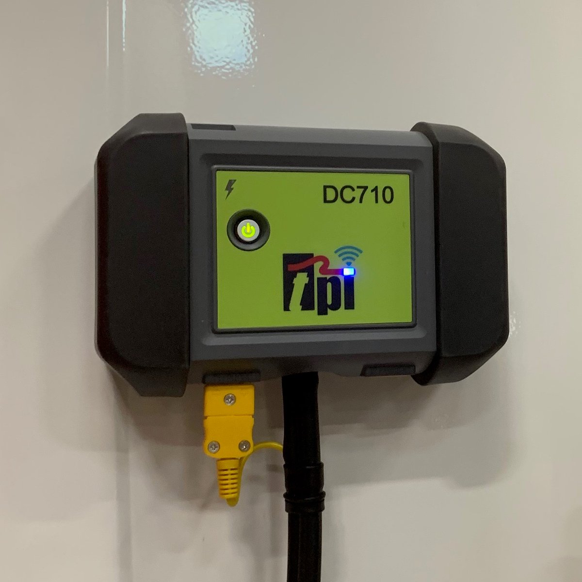 Do you know if that tankless water heater or swimming pool heater is working properly? The DC710C1 combustion gas analyzer isn't just for furnaces. #hvac #hvactech #hvaclife #tools