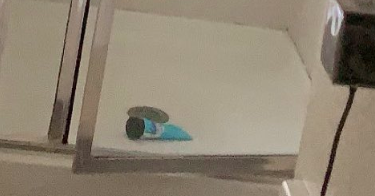 Lunchhbox_'s tweet photo. @franyatta This is how you slip and die in the shower fran https://t.co/Tfqp373ZBp