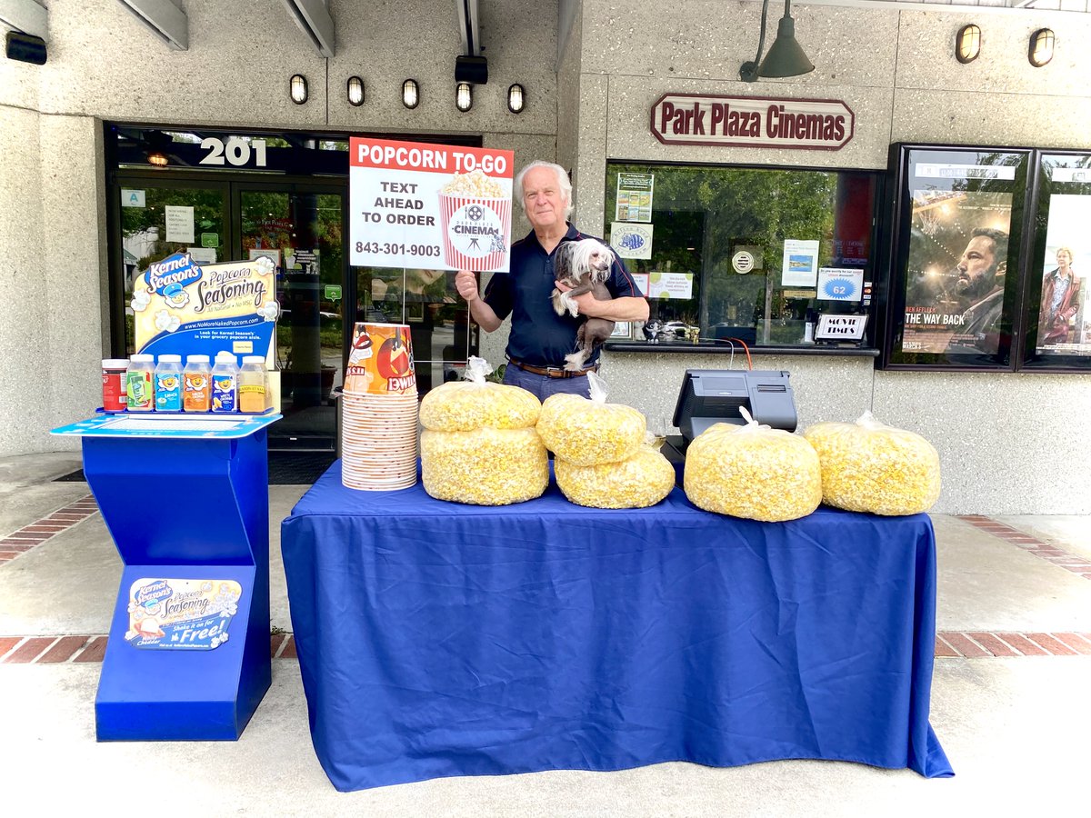 Park Plaza Cinema – Hilton Head, SC @parkplazacinema owner Larry and mascot Antoinette outside the pet-friendly theater serving their award-winning POPCORN TO-GO!Learn more:  https://www.mannsparkplazacinema.com/  Lucie Mann