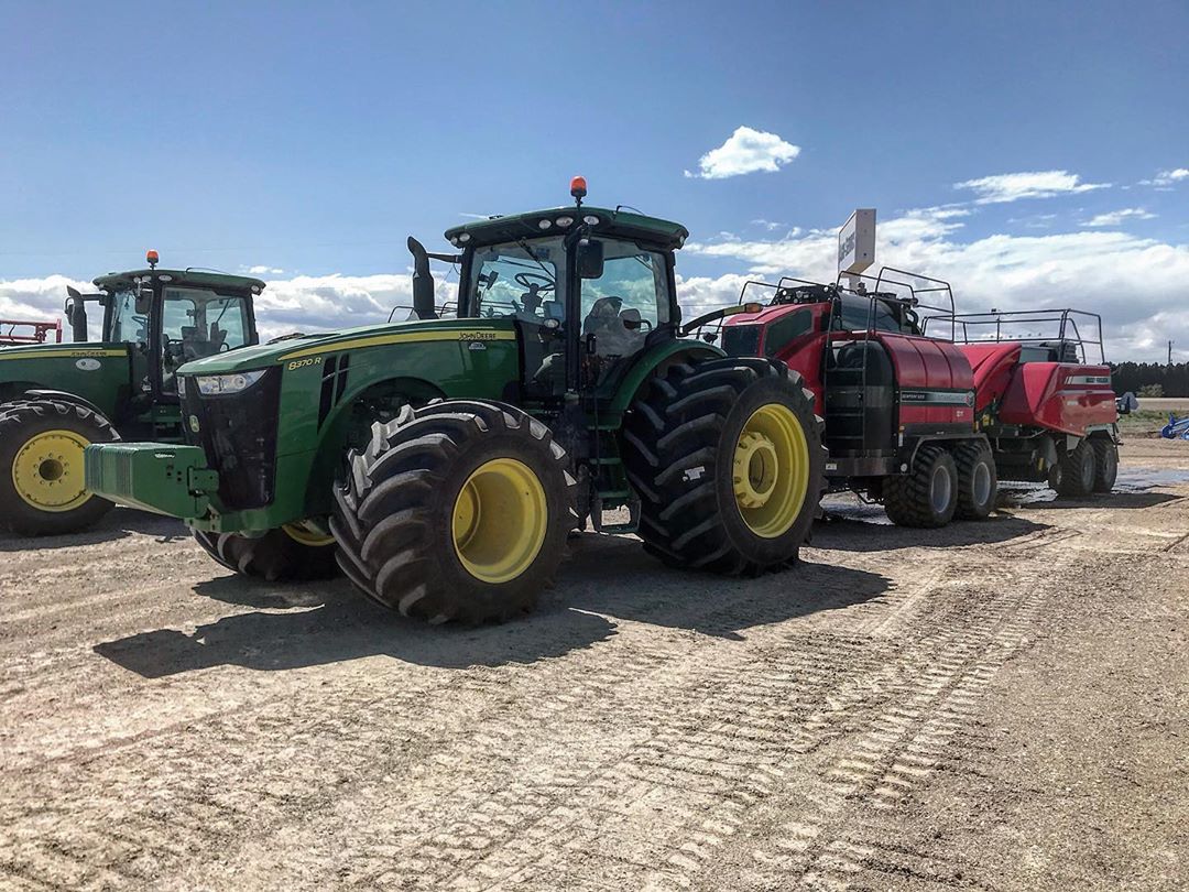 StaheliWest's tweet photo. Nice setup sent in by Standlee Hay! Looks like they are getting things ready to go! Who else is getting ready to steam some hay? #steamhay #haysteamer #steamedhay #dewpoint #dewsimulator #staheliwest https://t.co/BBcBkc9eFG