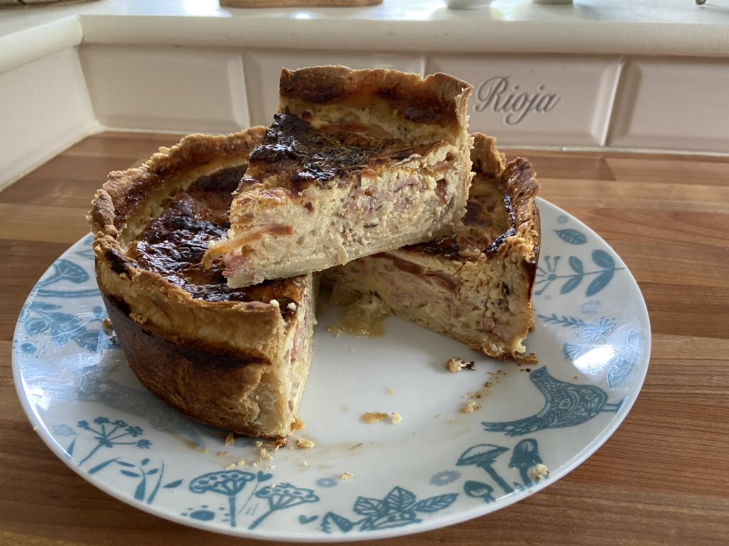 Julie Gilmore (Petch) tweet media