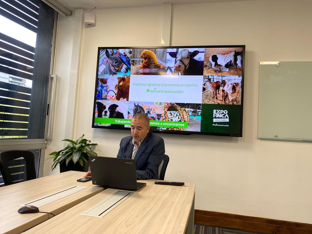 plazamayormed's tweet photo. #WebinarsExpofinca2020 | “Esta pausa temporal la estamos aprovechando para prepararnos más y llegar con mayor potencia a lo que será la versión presencial de #Expofinca”. @victorhzapata, gerente de Plaza Mayor. https://t.co/q2aNtpuR2a… https://t.co/4V9pXELfzS
