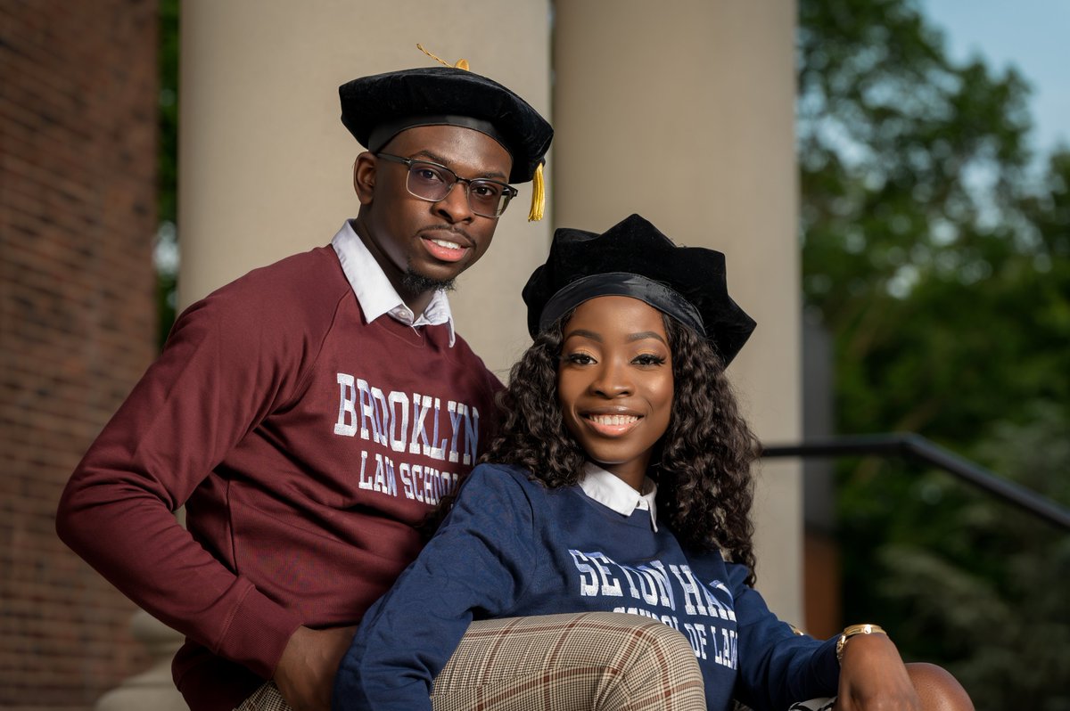 shotbydfams's tweet image. We started law school together and finished strong. Couldn't have asked for a better partner. ❤️

📷 @peterfams 

#classof2020 #jd