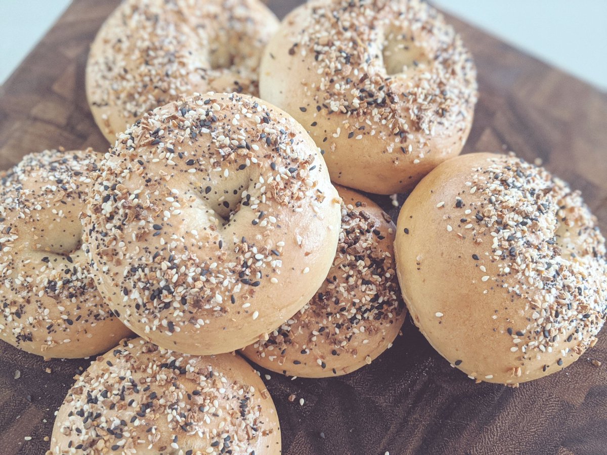 lien_10's tweet photo. Everything Sourdough bagels  #LifesSimpleIngredient #Quarantine #sourdough #sourdoughbagels #everythingseasoning #stayhome #bakingalldaylong #yycliving #yycbaking #CdnWheat #EatWheat #ABwheat #COVIDbaking #baking https://t.co/B9l09xCh82