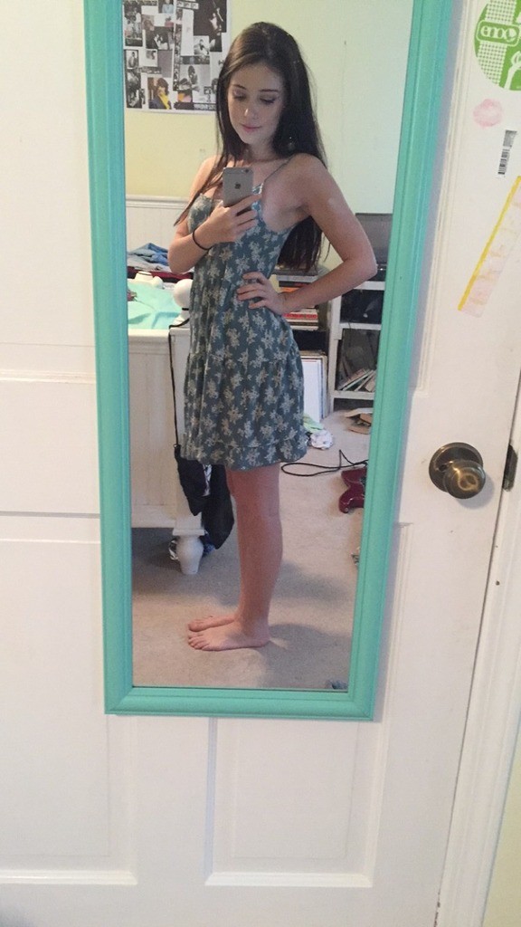 nancygreen2597's tweet image. Every single person who RT’s this tweet, I’ll DM you a pic of my boobs 😍 (follow &amp;amp; like also)
kikme: greennancy #cum #cock #dick #wank #horny #sellingvideos #porn #sex #nudes #porn #sugarbaby #sellingnudes #spank #pussy #tits #ass #boobs #feet #slut #cumslut #paypal #pussy #teen