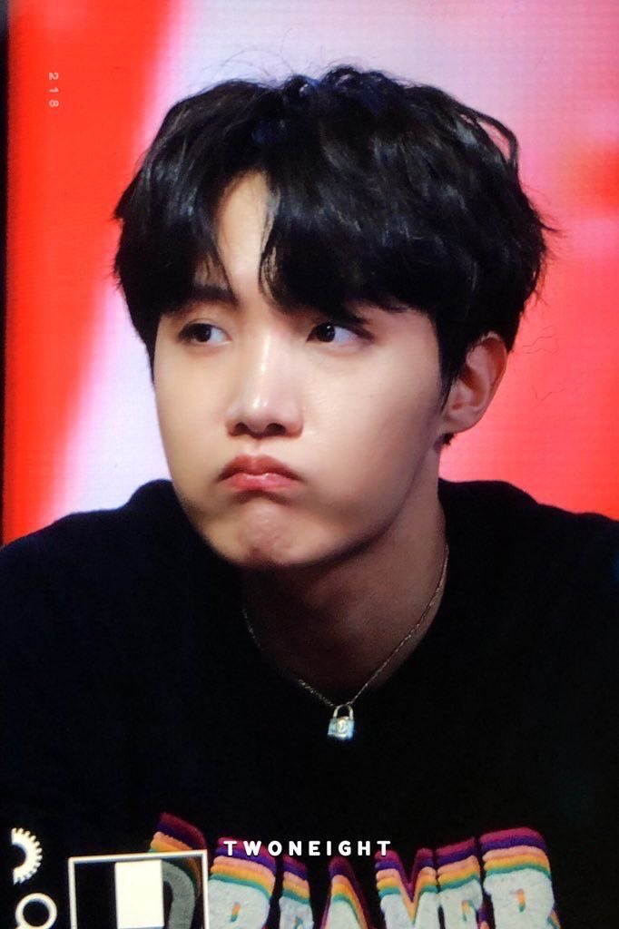 You know what? Pouty Bangtan thread; because I said so.   #bts    @BTS_twt