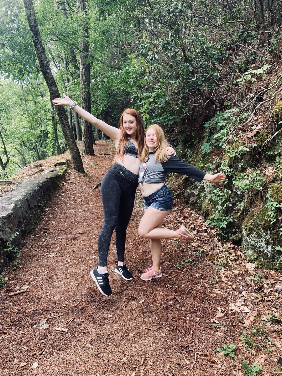 jessekamariee's tweet photo. 🦋👣🧚🏻‍♀️🌷✨
@mika_ylaaaa https://t.co/TVNjum04T3