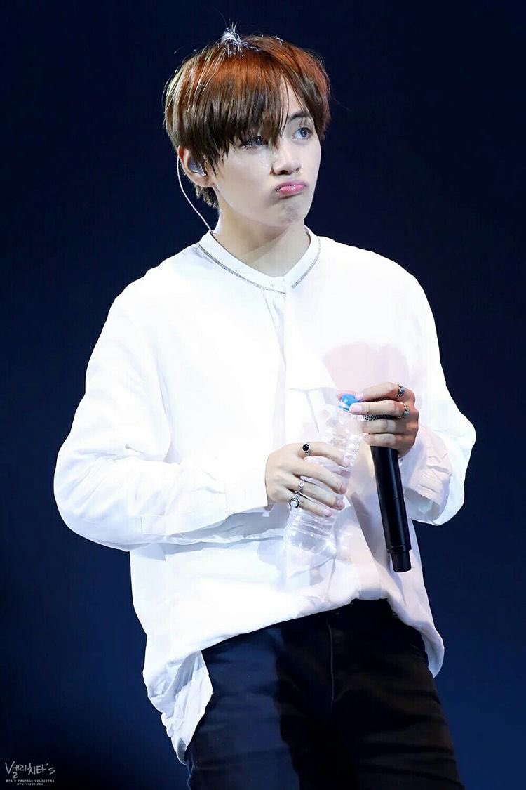 You know what? Pouty Bangtan thread; because I said so.   #bts    @BTS_twt