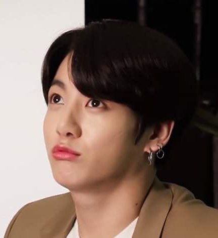 You know what? Pouty Bangtan thread; because I said so.   #bts    @BTS_twt