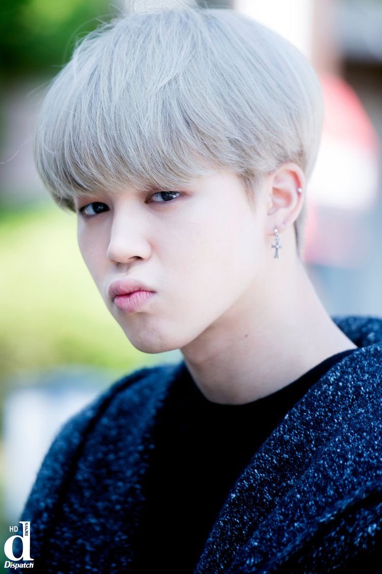 You know what? Pouty Bangtan thread; because I said so.   #bts    @BTS_twt